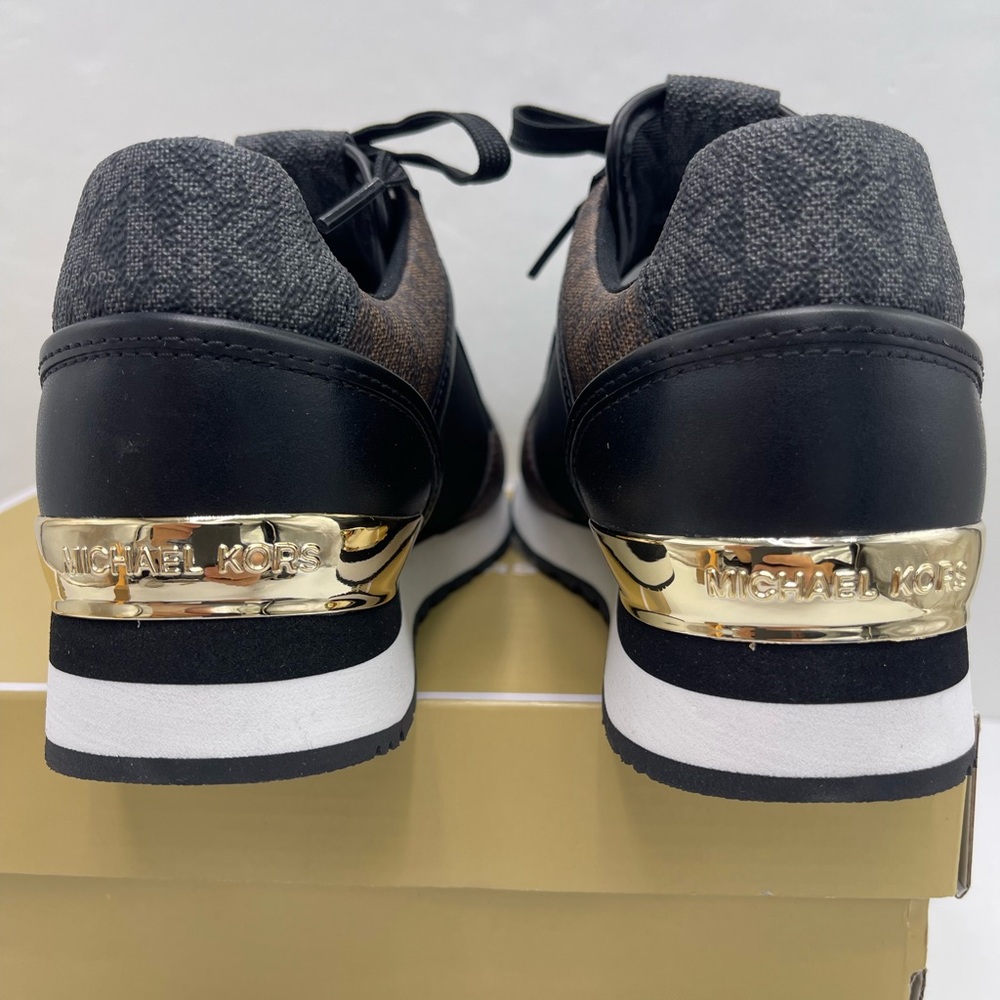 Michael Kors MADDY TRAINER MK SIG SM/MK PATCH
49F1MAFS1B Athletic Sneakers
Brown - Picture 11 of 16